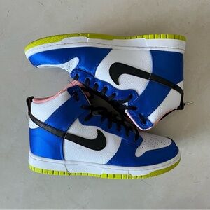 Women’s Nike Dunk High Sneaker Shoes